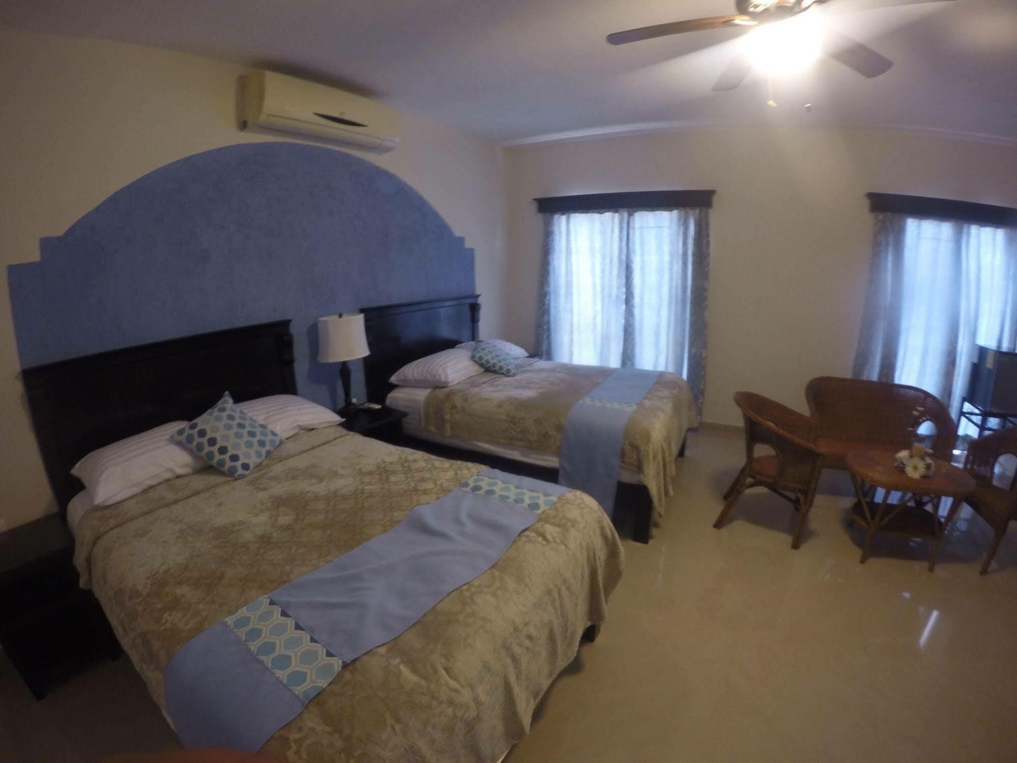 Hotel Quinta Marciala Mx Valladolid  Luaran gambar